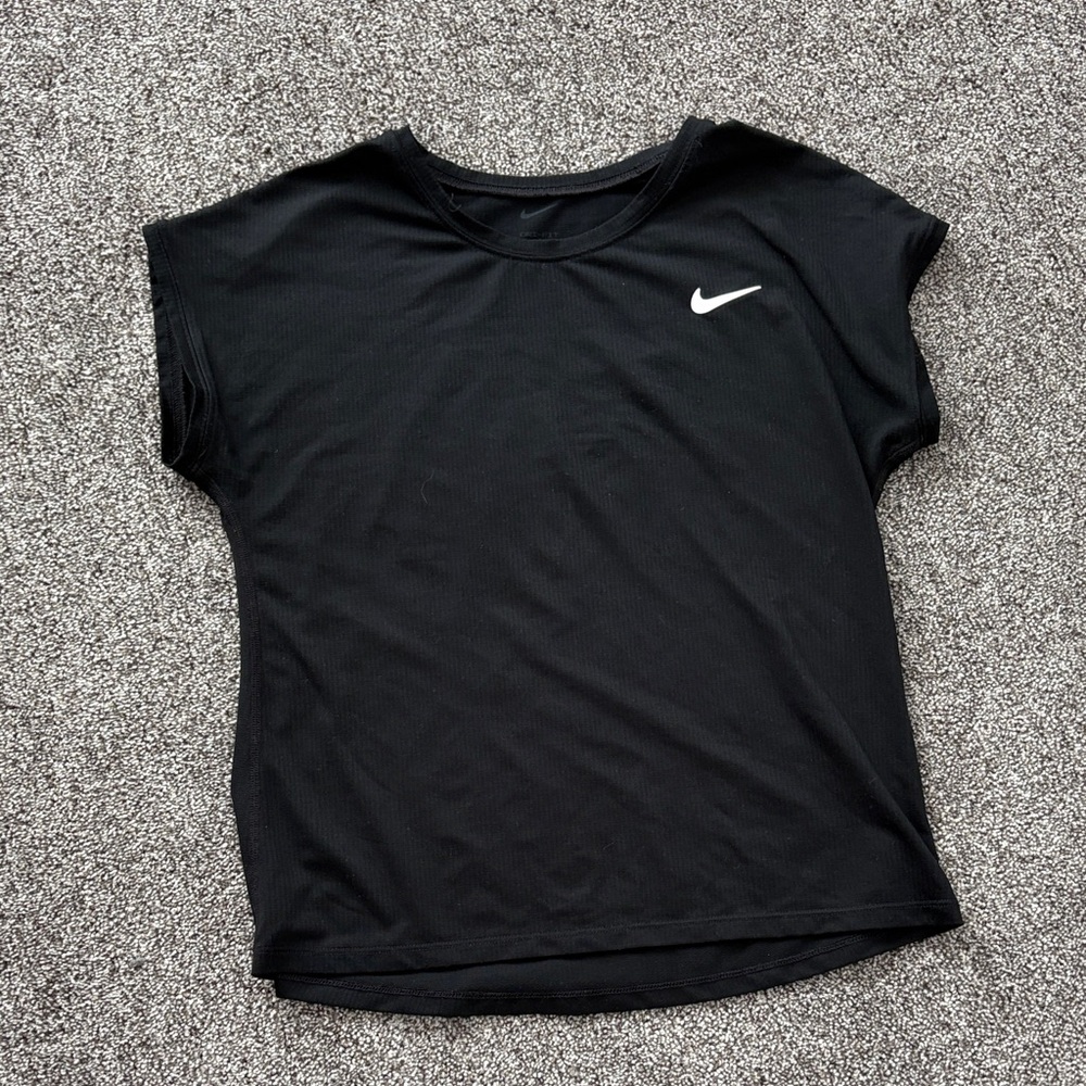 Nike Women's Black Dry Fit Slim Fit Short Sleeve Tee